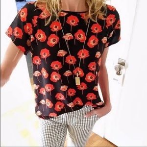 CABI Red Poppy Flower Top Large❤️